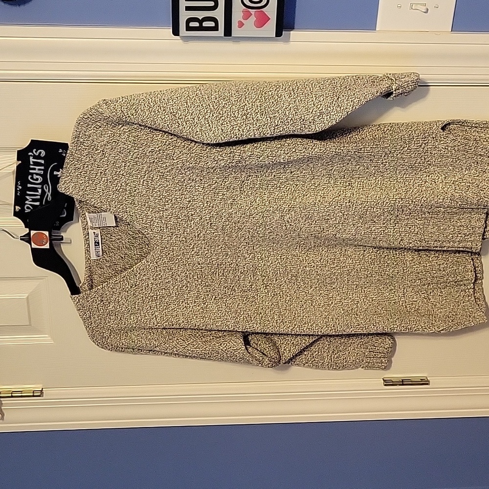 White Stag Sweater Medium Brown White Fleck